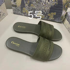 Christian Dior Slippers - כפכפי דיור