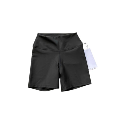 שורט יוגה אלו - Alo Shorts