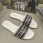 Christian Dior Slippers - כפכפי דיור