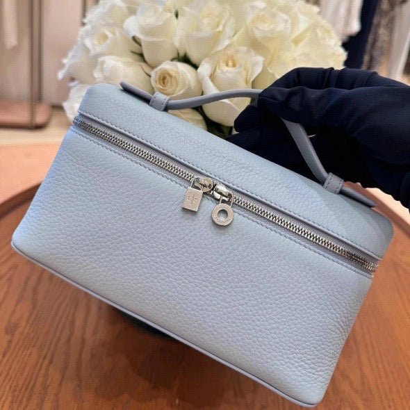 L19 Handbag - תיק לורופיאנה